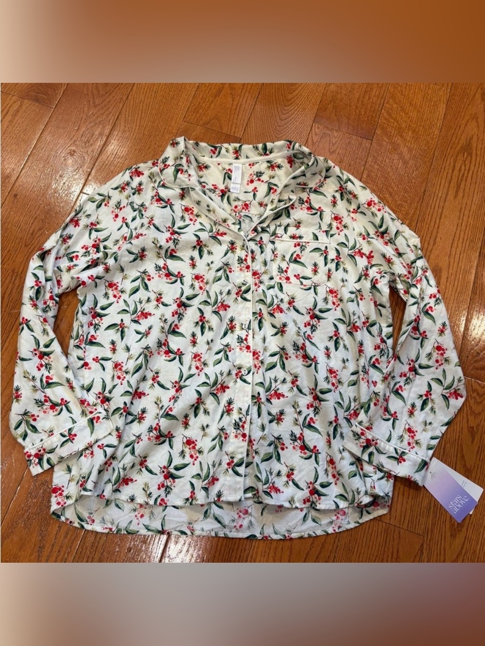 Stars Above XXL Holly Berry Christmas Button Down Pajama Top NWT